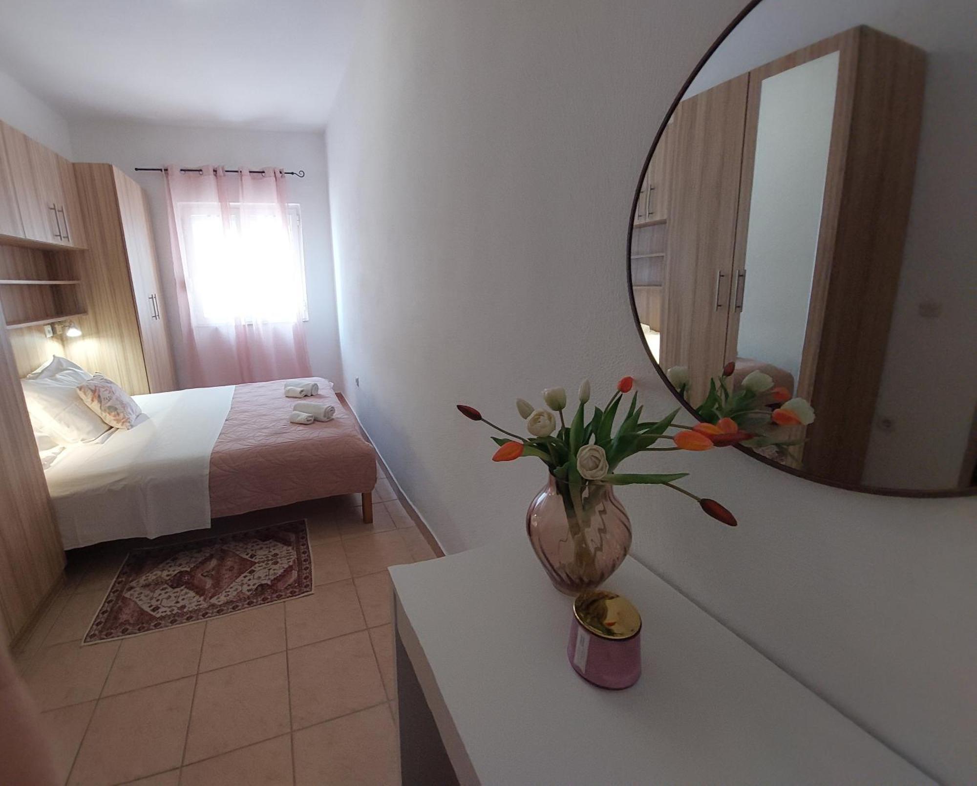 סלינה Apartman Lucija מראה חיצוני תמונה